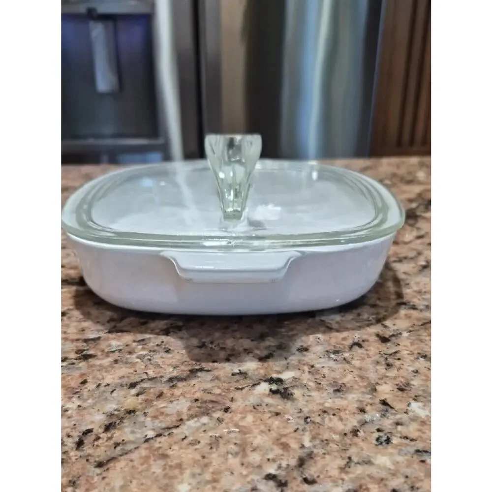 Corning Ware P-7-B White Baking Casserole with Blue Cornflower and Glass Lid
